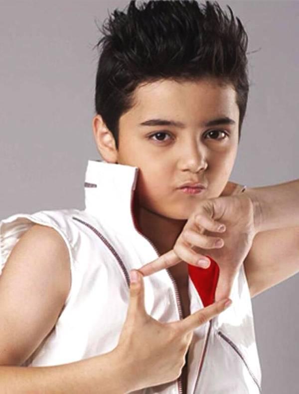 当年红遍全国的四大童星，曾因登上春晚舞台爆红全网