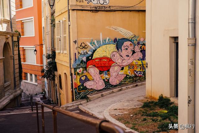 法国著名旅游城市前十，法国第三大城市