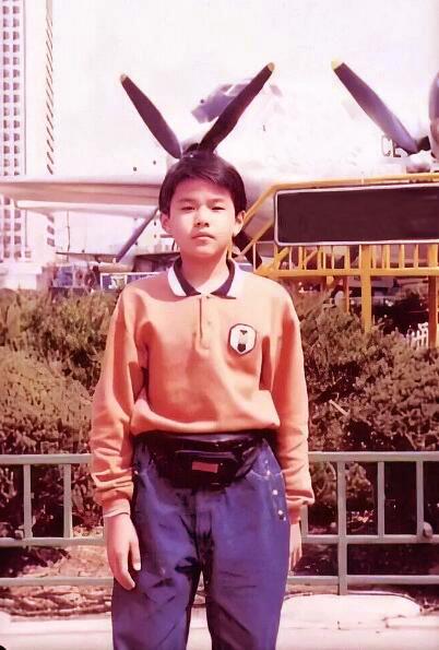 周杰伦的家庭情况和个人资料，含泪与离异父亲和解