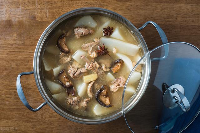 鸭子怎么炖好吃，鸭肉怎么炖最好吃又烂