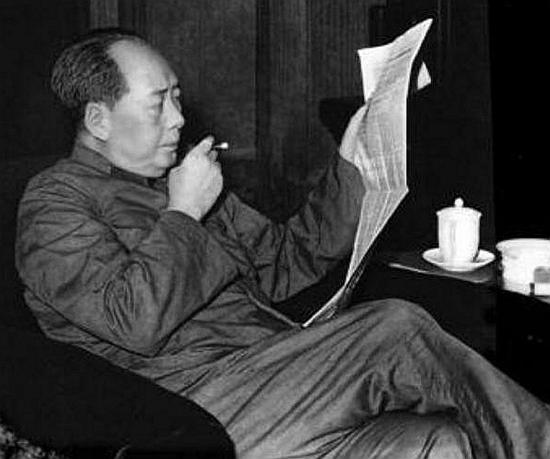 50年郑洞国去中南海赴宴，50年郑洞国去中南海赴宴