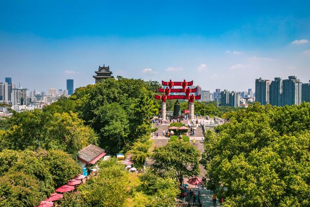 武汉黄鹤楼四大景，武汉十大景区：黄鹤楼