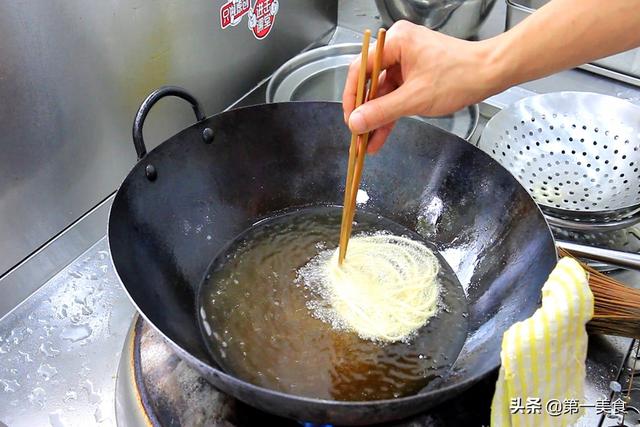 馓子的制作与技巧，馓子不用再买了