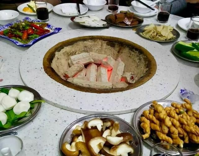 地铁里的美食节目叫什么名字，《乡厨》第一集播出