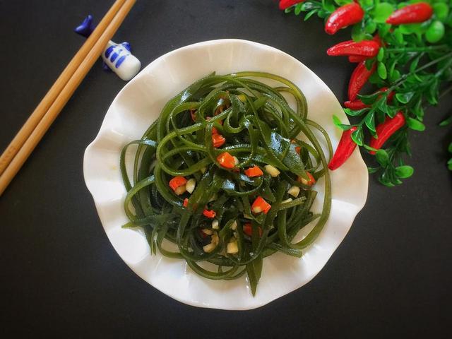 海带怎么做好吃，简单又好吃的海带做法（10分钟就能做一大锅）