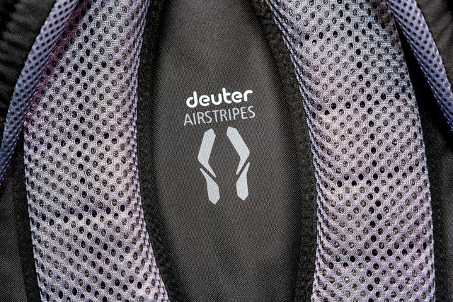 deuter双肩包，包好还是人好-DEUTER多特城市记忆双肩包