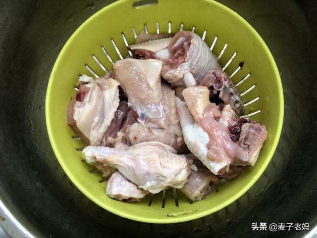 正宗猪肚鸡配方，传统的猪肚鸡的做法和配方