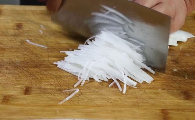 白萝卜的十种家常做法，白萝卜最好吃的家常做法