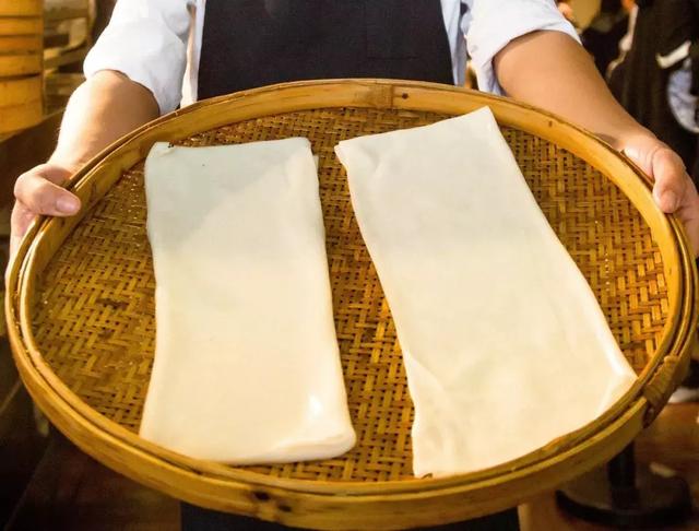 潮汕粿条汤怎么熬的，让人止不住流口水的潮汕小吃潮汕粿条汤