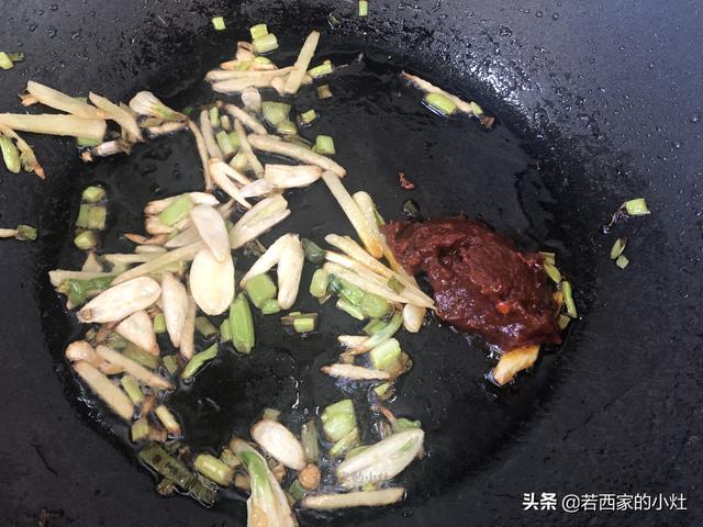 扇贝怎么做好吃又简单，如何做扇贝好吃又简单（天冷多吃扇贝肉）