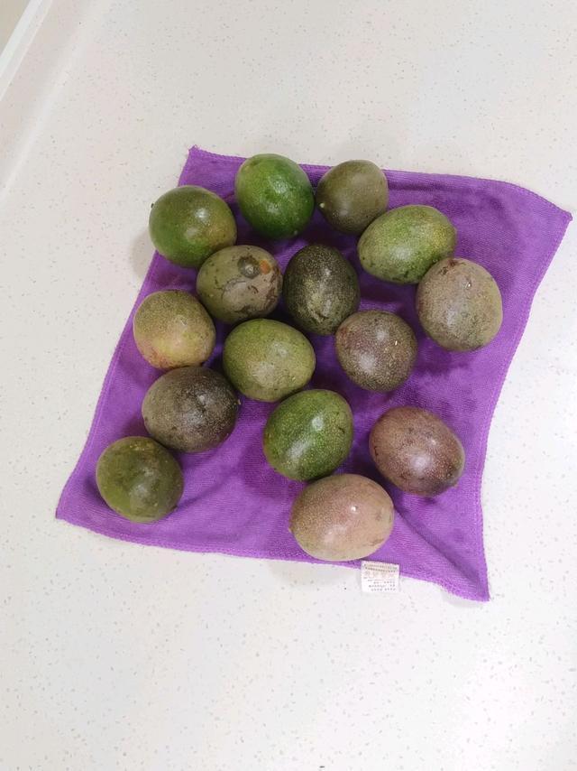 百香果和柠檬蜂蜜怎么做饮品，百香果柠檬蜂蜜