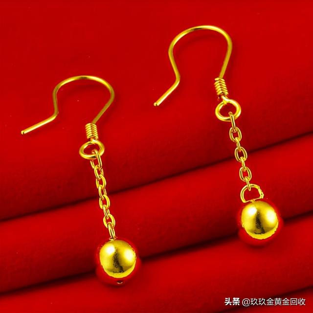 流苏耳环怎么打理，如何让你的金耳环光泽如初