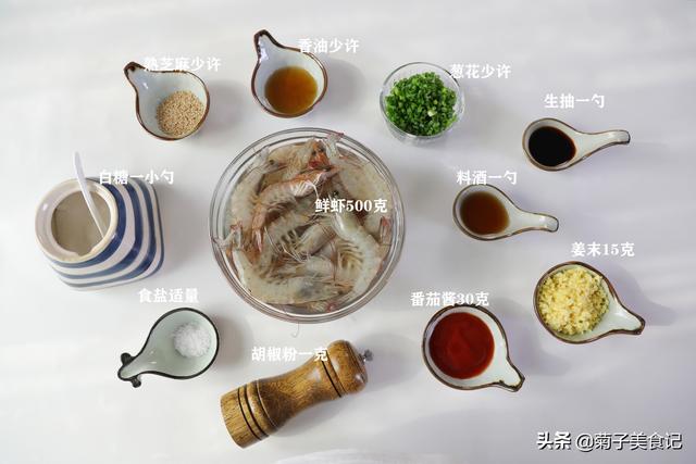 油焖大虾用什么虾，六种油焖大虾的做法（大虾怎能只煮或炸着吃）