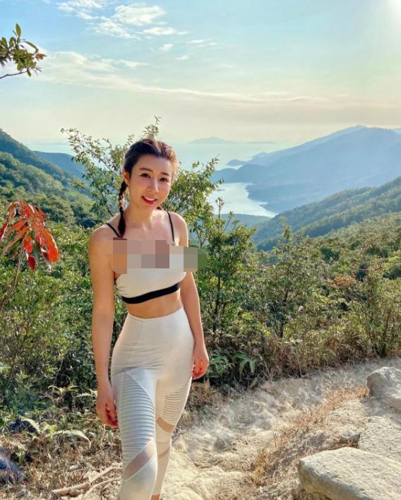 她是香港旅遊主播，容貌清秀身材火辣，可能是很多宅男喜歡的女神 街拍正妹 第3张
