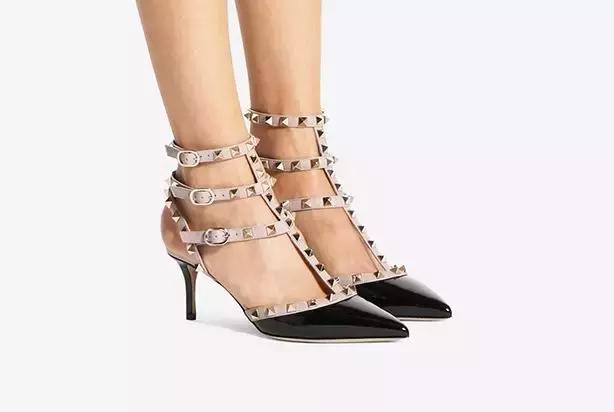 女婚鞋什么牌子好，备婚狂们疯狂加购的婚鞋都在这儿了