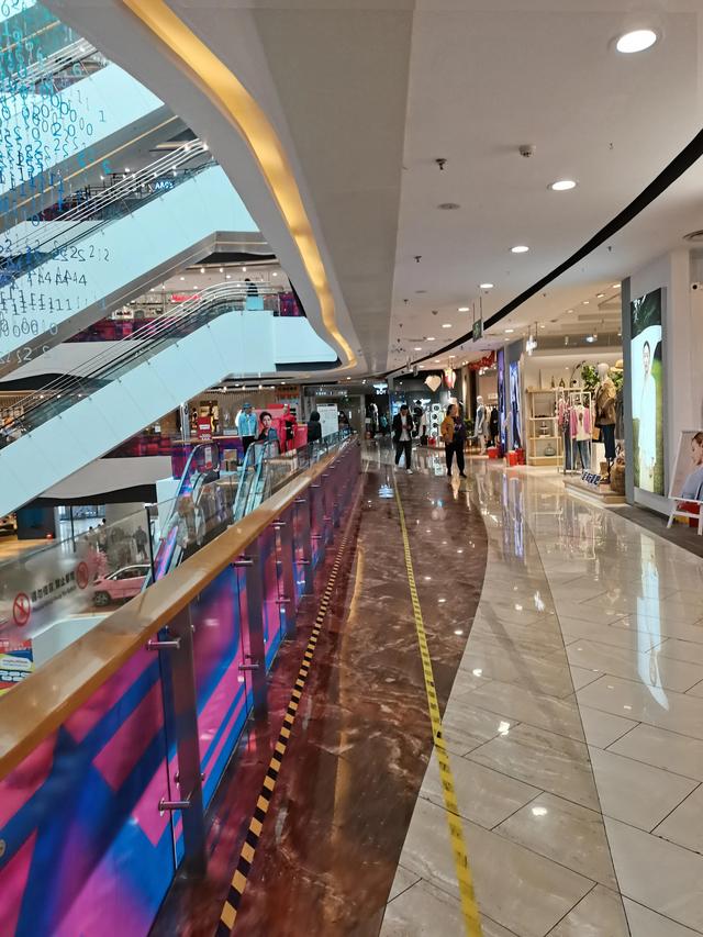 王府井在哪个区，洛阳王府井百货在哪个区（Zara在王府井开了亚洲最大门店）