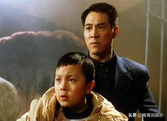 李连杰与周润发有合作，一直演李连杰的儿子