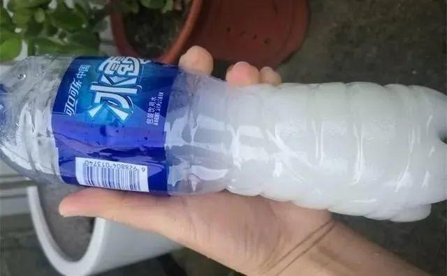 健康水浇花的正确方法，用这3种‘营养水’浇花