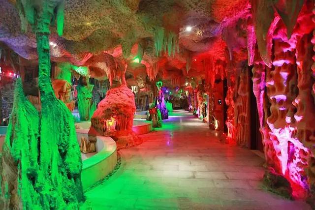 北京最近冬季泡温泉好去处，北京10大温泉度假村等您