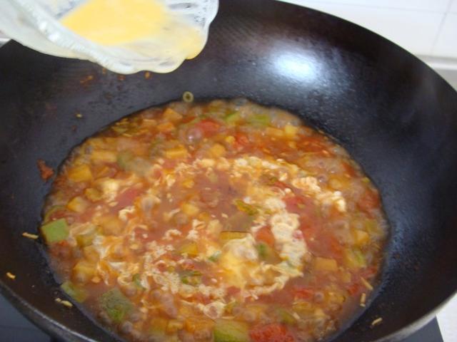 西红柿鸡蛋捞面，鸡蛋豆角番茄捞面家常做法（学会这道美味的番茄鸡蛋捞面）