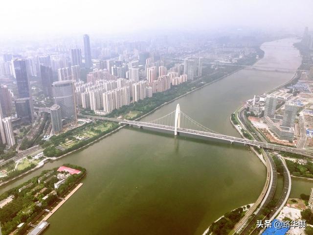 亚洲第一高塔是哪一座，武汉建于1983年的公园