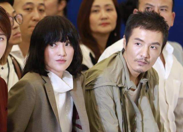周迅情史为何如此坎坷，周迅27年荒诞情史