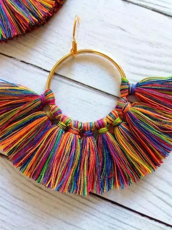 手工流苏又漂亮又简单怎么做，还比传统流苏更加好看哦