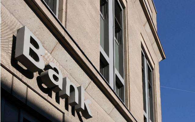 中国居民存款总额，我国存款总额227万亿（我国存款总额233.2万亿）