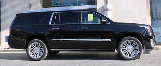 恋爱先生乔伊林漂亮女孩，隐形富豪曝150万豪华座驾