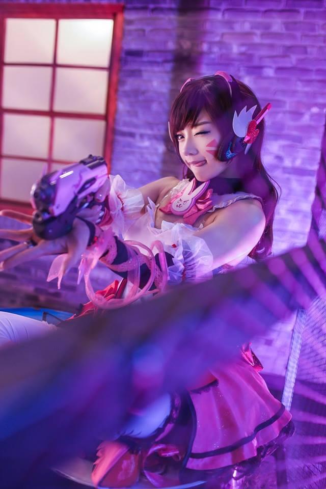 守望先锋黑猫露娜cos，韩国美女COSER演绎守望先锋魔法D.VA
