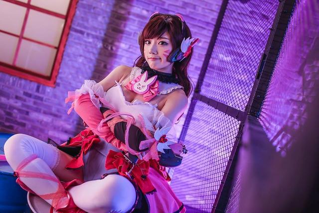 守望先锋黑猫露娜cos，韩国美女COSER演绎守望先锋魔法D.VA