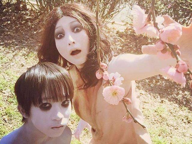 贞子vs伽椰子，贞子vs伽椰子哪个赢了（全方位解读《午夜凶铃》和《咒怨》）