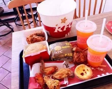 肯德基全家桶图片，肯德基59元全家桶都有什么