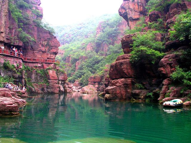 河南的旅游景点，河南适合旅游的景点（河南最值得去的十大旅游景点）