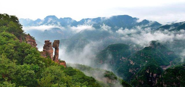 河南的旅游景点，河南适合旅游的景点（河南最值得去的十大旅游景点）