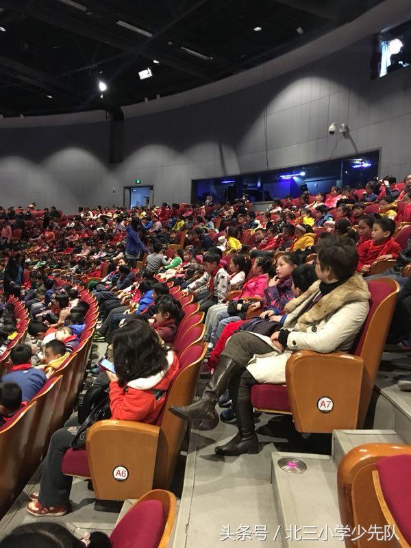 辛巴达历险记电视剧，辛巴达历险记电视剧版