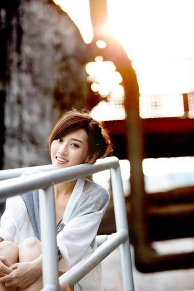 乡村爱情小李扮演者，乡村爱情10谁整过容