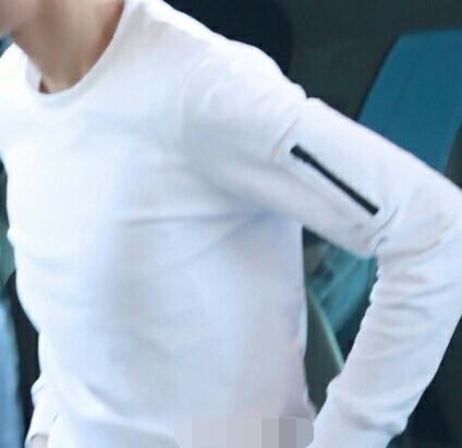 易烊千玺王俊凯生图对比，王俊凯身材不如易烊千玺