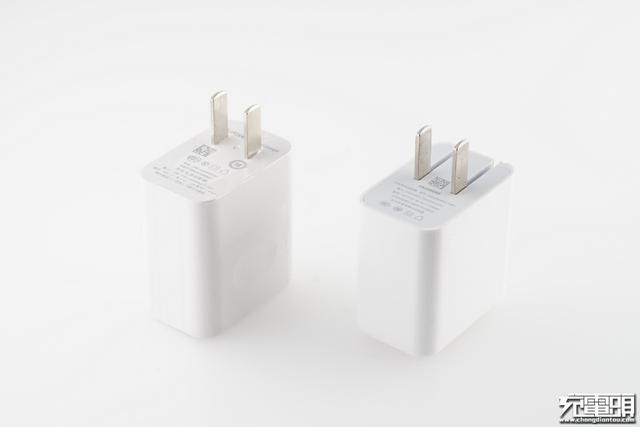 华为手机充电器，华为三口usb充电器拆解（支持UFCS融合快充与65W）