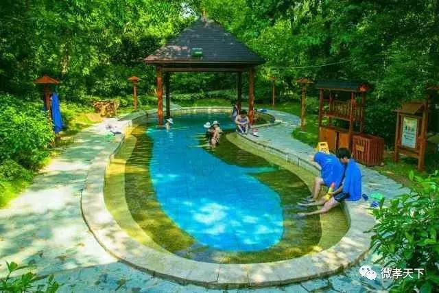 孝感哪些旅游景点值得去玩的，春赏花夏消暑秋观叶