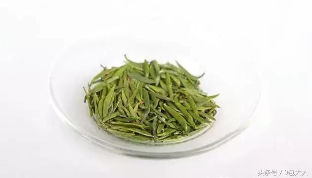 绿茶上火还是降火，绿茶喝多了能降火吗（冬季易上火，推荐4款降火茶）