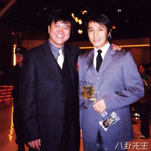 61岁万梓良东山再起，61岁万梓良东山再起
