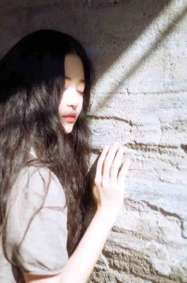 晚安经典语录180402：我用尽了全力，过着平凡的一生