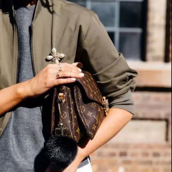 lv最值得入手的十款包包，Twist包包