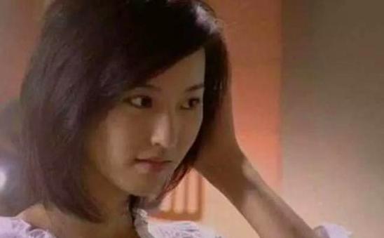马景涛前妻吴佳妮现身机场，马景涛老婆佳妮个人资料