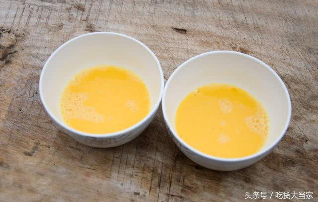 微波炉蒸鸡蛋羹，如何快速用微波炉蒸鸡蛋羹（鸡蛋羹<微波炉版>）