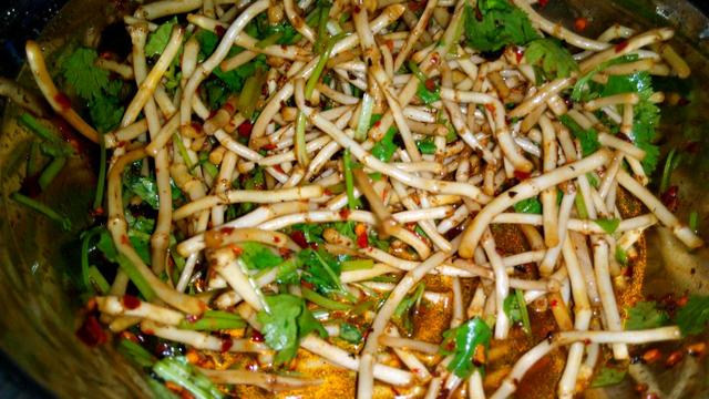 折耳根用什么方法能吃，冬天多吃折耳根