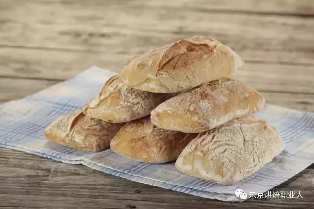 四种芝士的意式披萨，你知道意大利的披萨