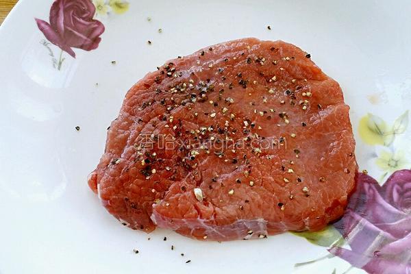 西餐牛排高级配菜，高级西餐厅牛排秘方公开