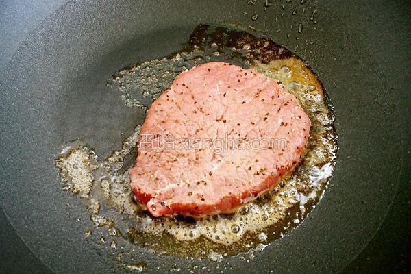 西餐牛排高级配菜，高级西餐厅牛排秘方公开